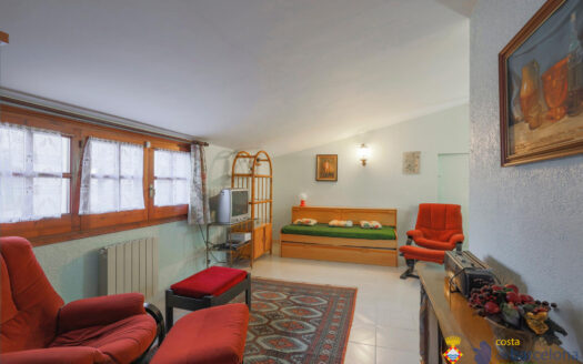 Дом на улице Pius xii в Вилассар-де-Дальт