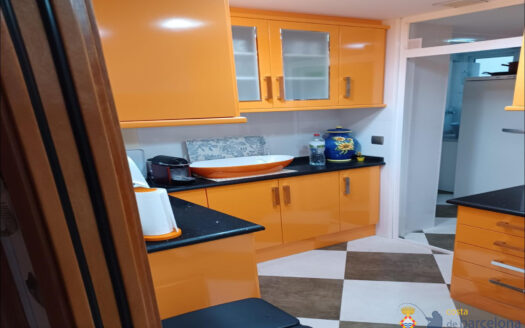 Квартира в Пинеда-де-Мар