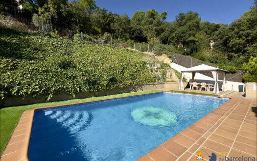 Дом в Сант-Женис-де-Палафольс