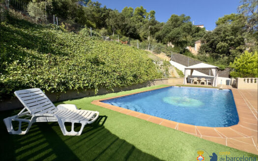 Дом в Сант-Женис-де-Палафольс