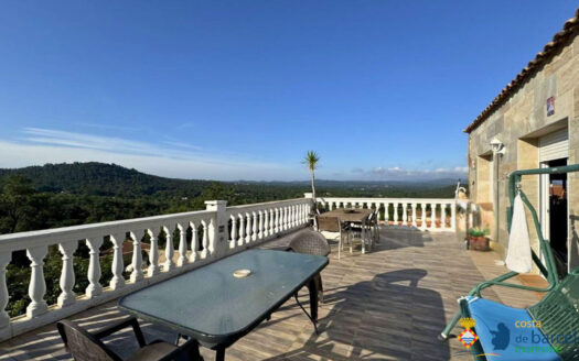 Дом в Тордера