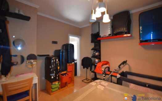 Квартира на улице Rambla Riera i Penya в Аренис-де-Мунт