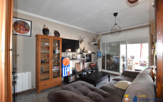 Квартира на улице Rambla Riera i Penya в Аренис-де-Мунт