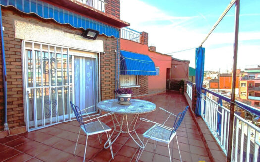 Пентхаус в Санта-Колома-де-Граменет