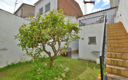 Дом в Аренис-де-Мунт