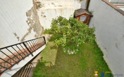 Дом в Аренис-де-Мунт