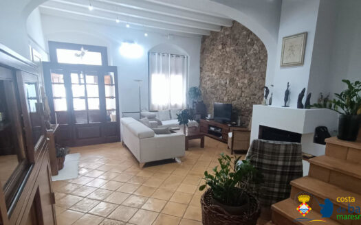 Дом в Канет-де-Мар