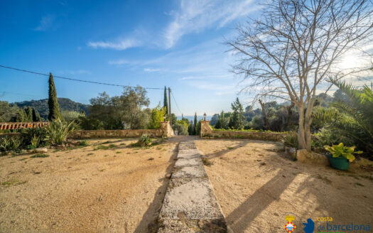 Усадьба в Пинеда-де-Мар